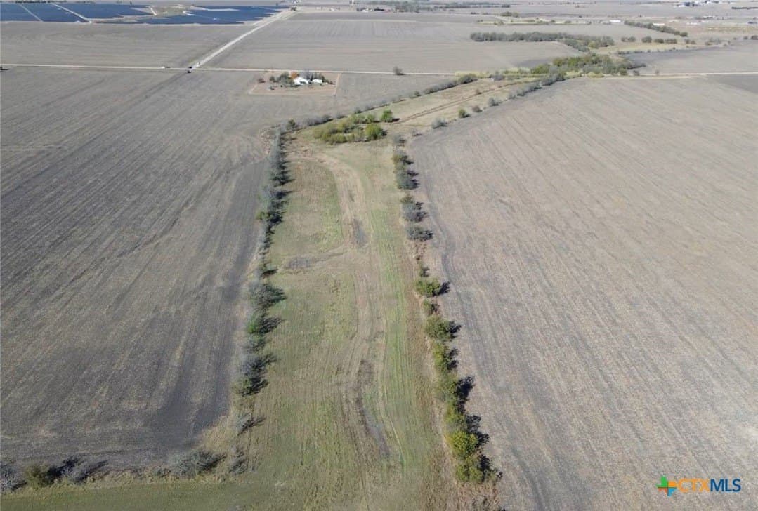 116.68 acres in Travis County - photo 4