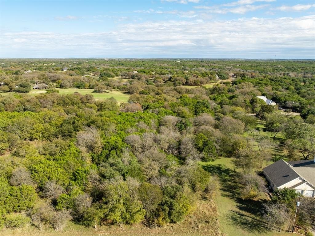 0.32 acres in Hill County gallery image 2