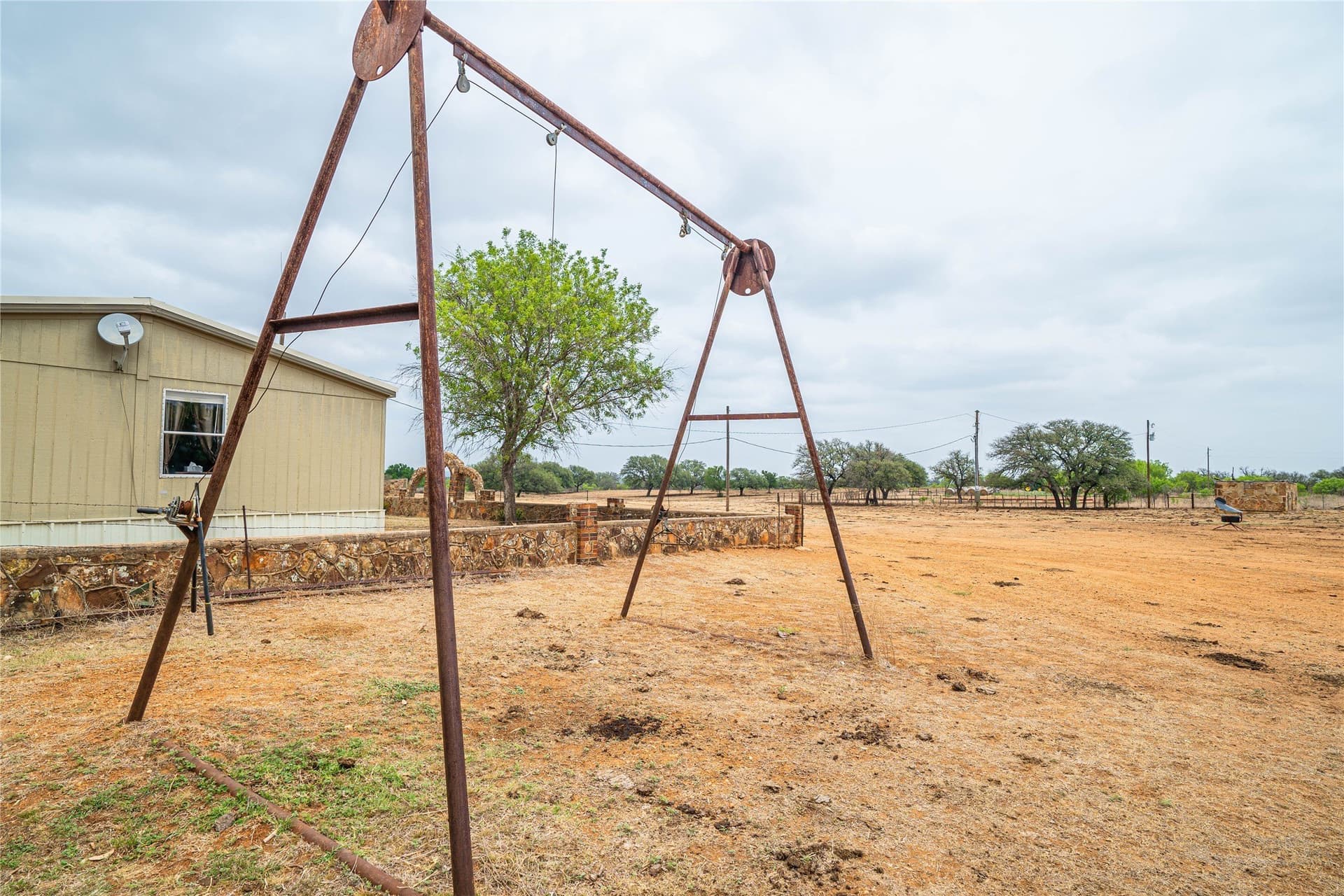 485 acres in San Saba County - photo 34