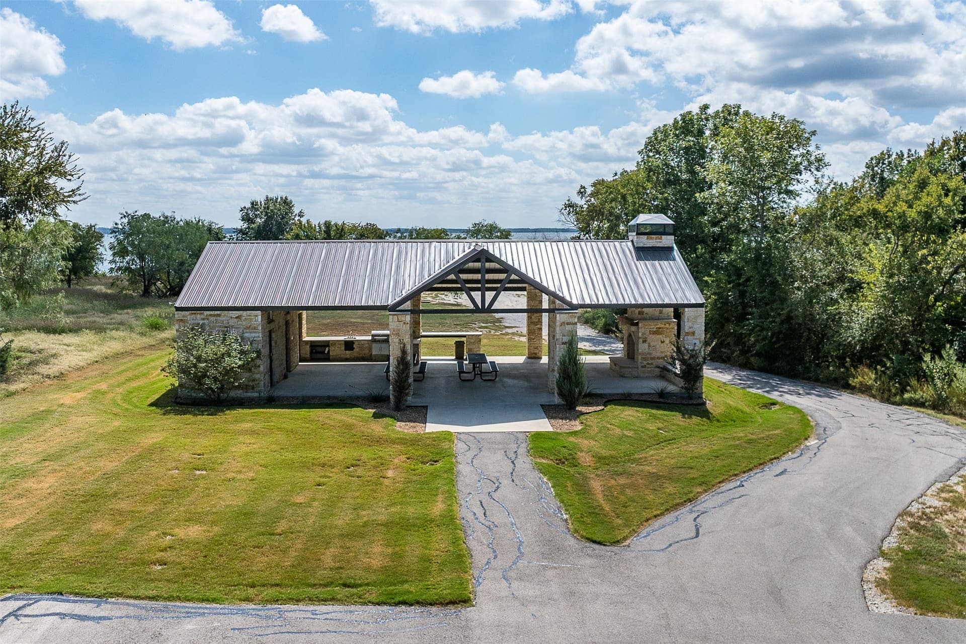 1.5 acres in Navarro County - photo 5