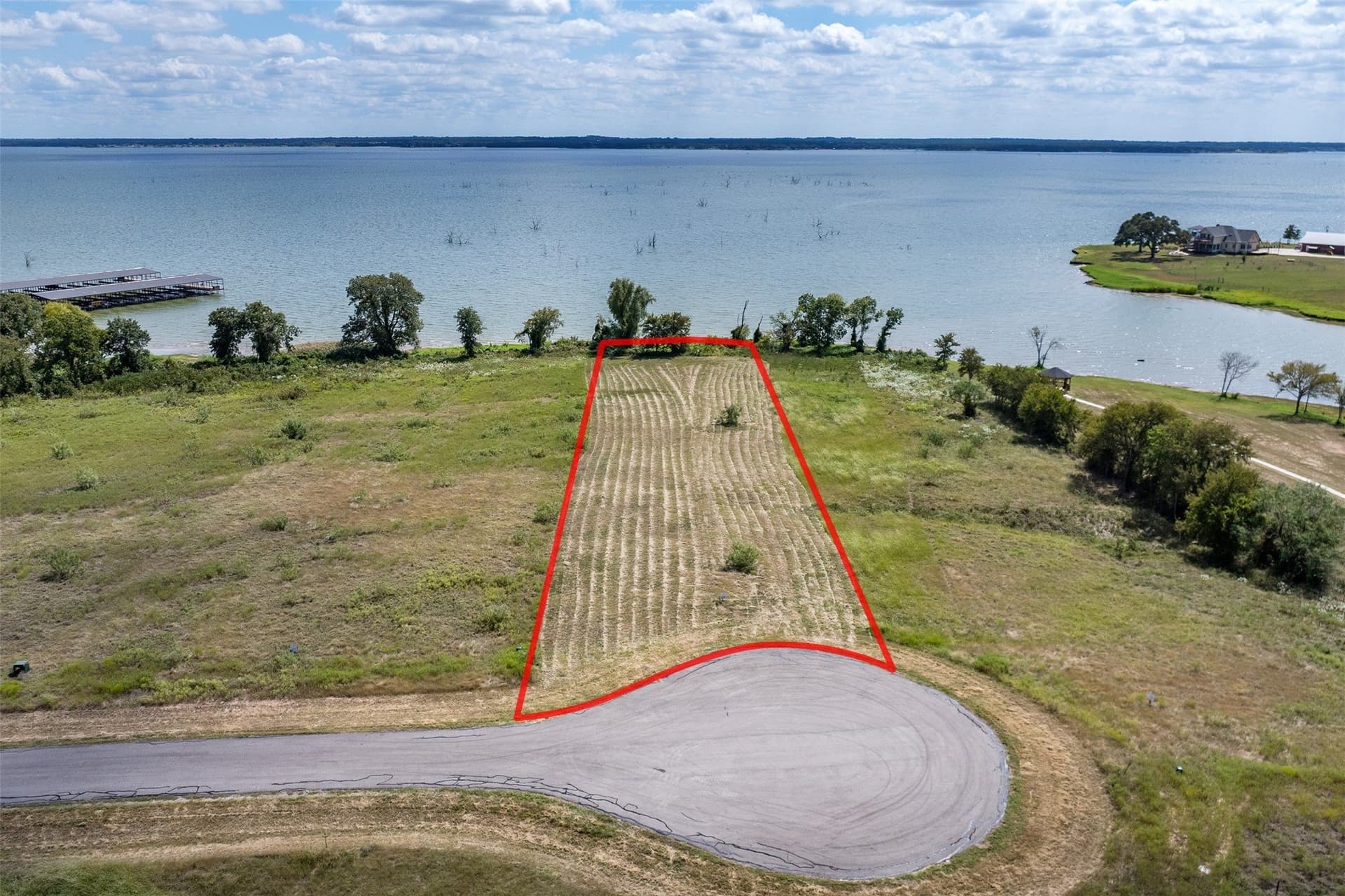 1.5 acres in Navarro County