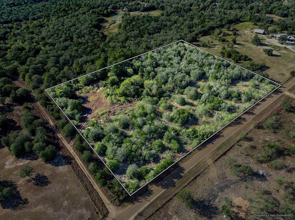 10.62 acres in Fayette County