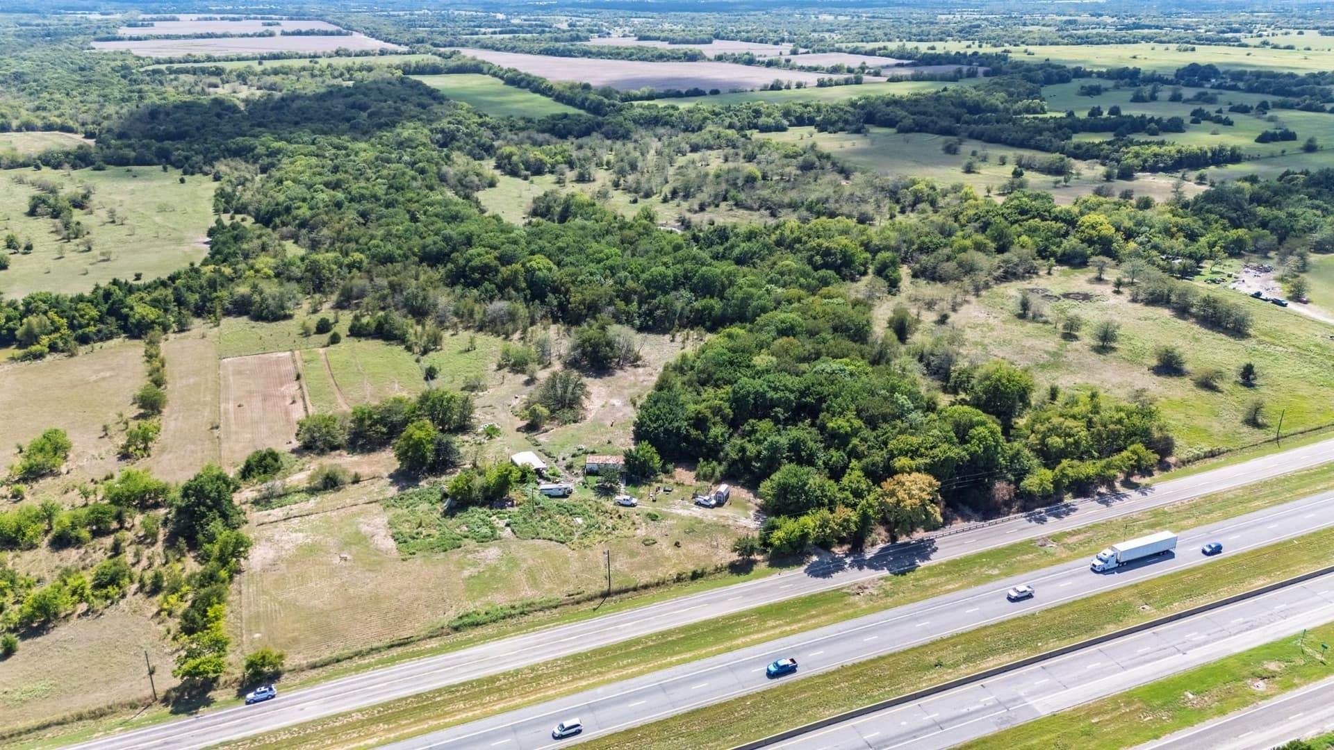 30 acres in Hunt County - photo 14