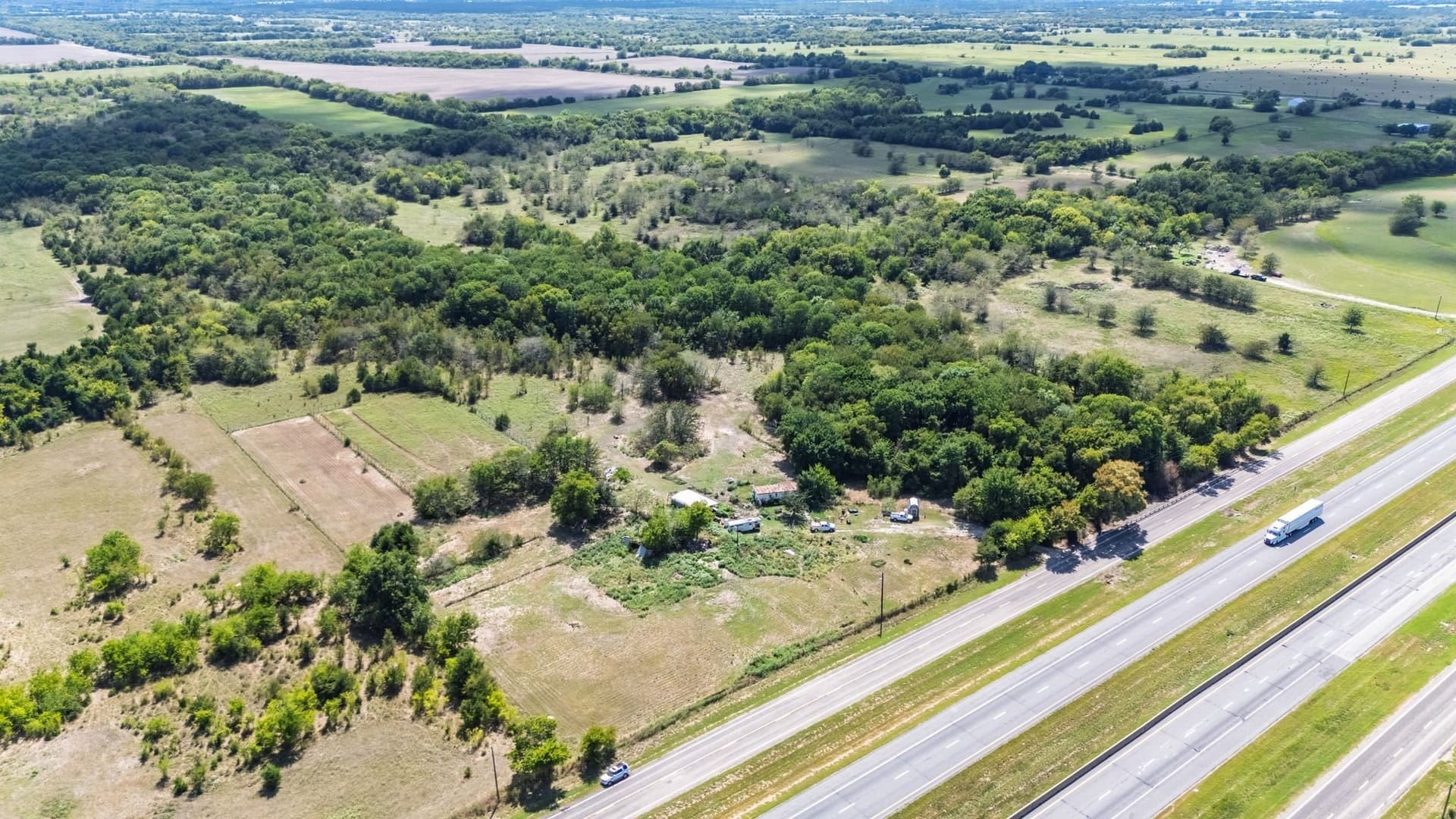 30 acres in Hunt County - photo 11