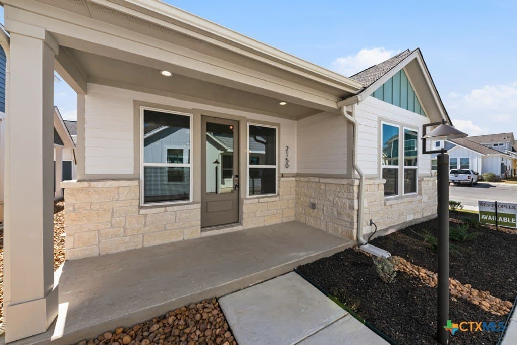 10.92 acres in Comal County gallery image 3