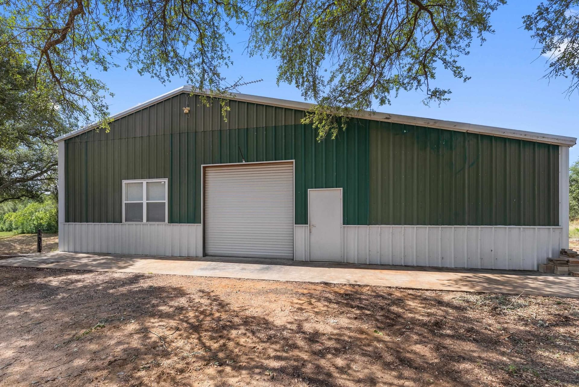 19 acres in Blanco County - photo 7