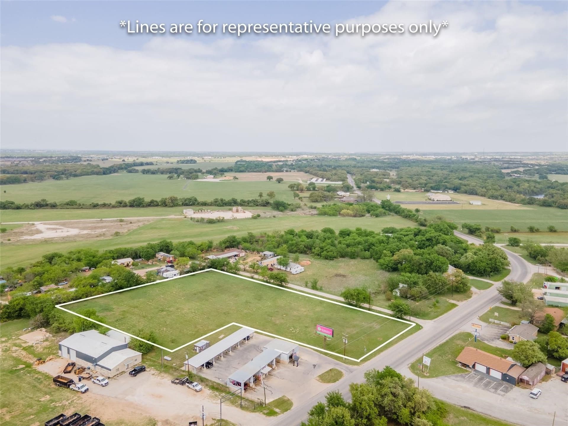 2.56 acres in Hood County