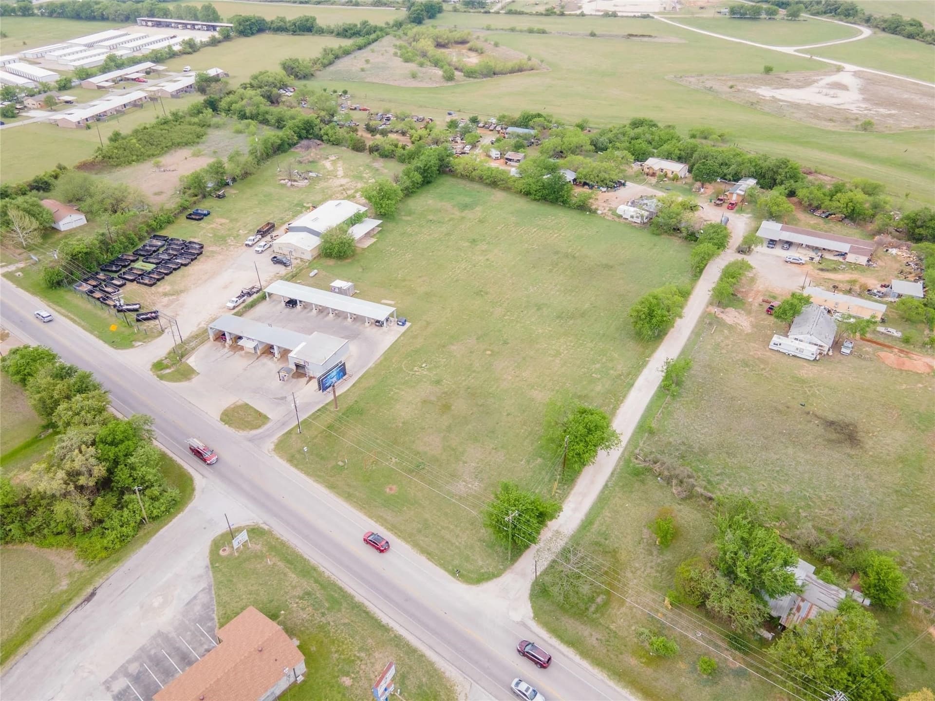 2.56 acres in Hood County gallery image 2