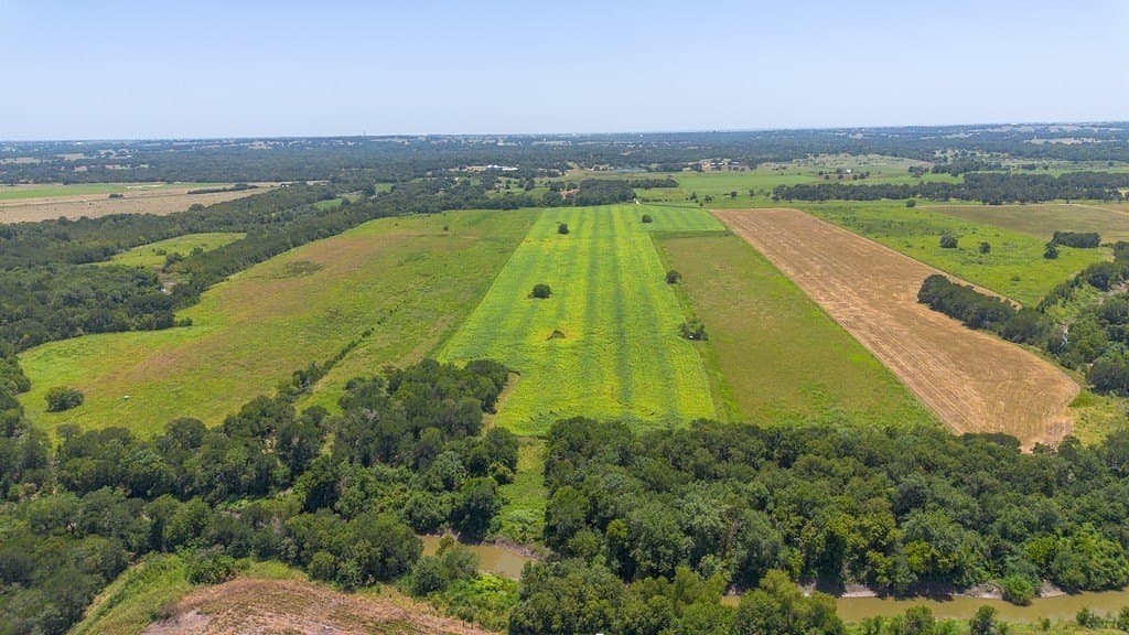 15.23 acres in Washington County gallery image 4