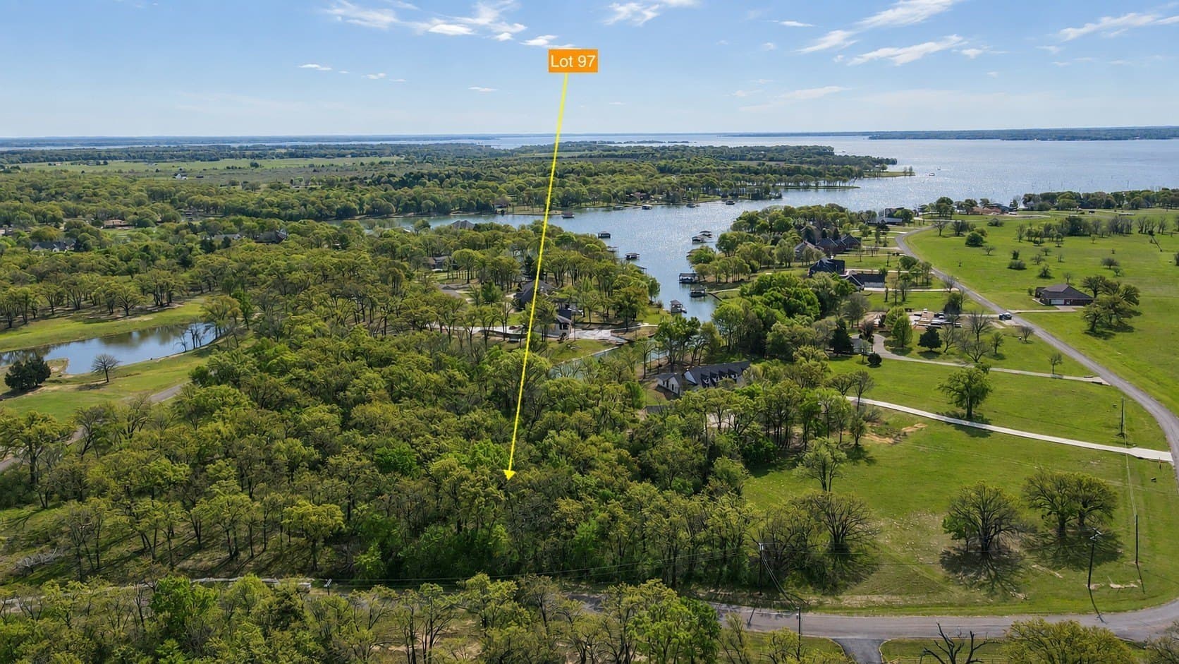 1.57 acres in Navarro County gallery image 3