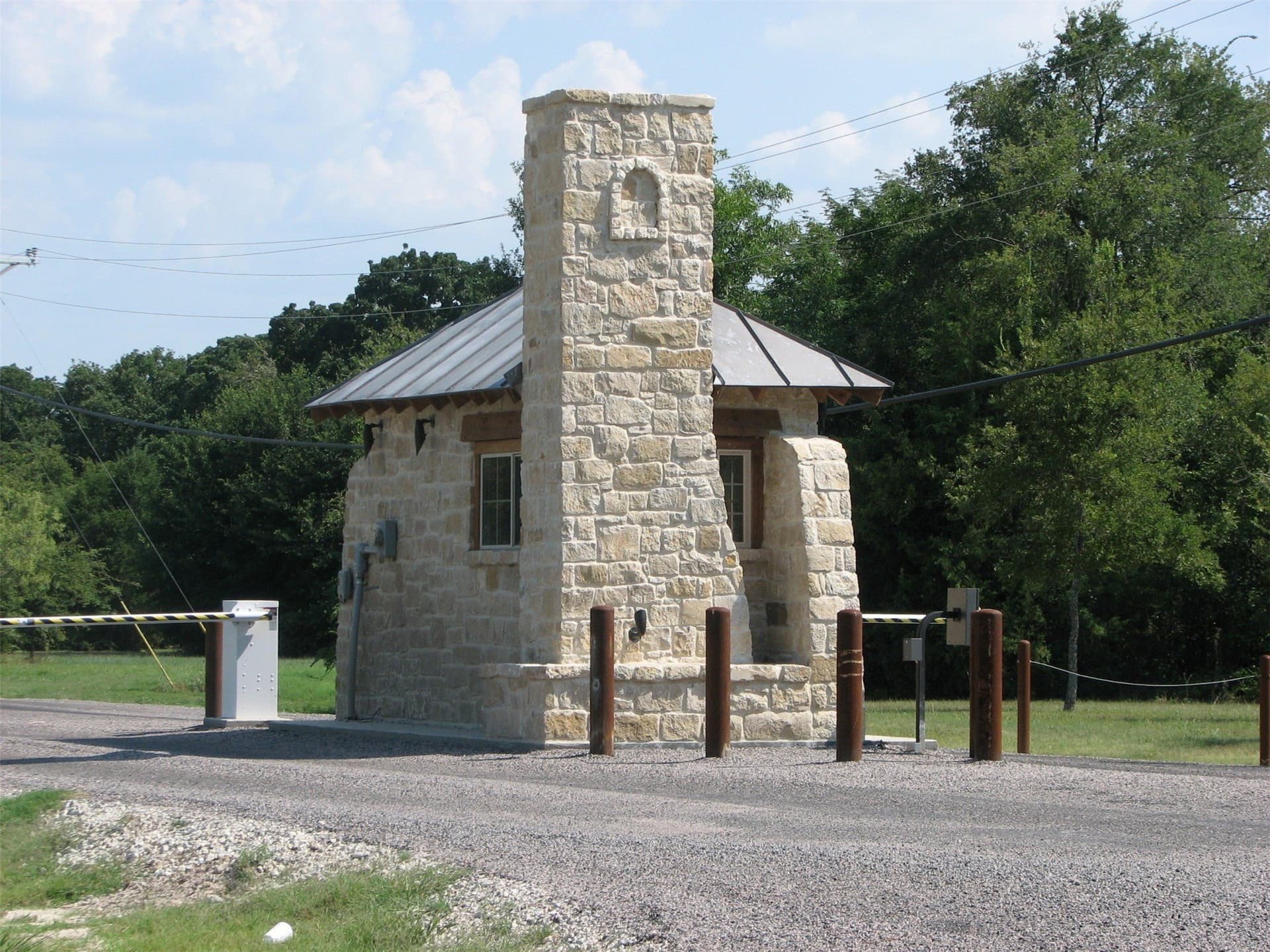 1.57 acres in Navarro County - photo 26