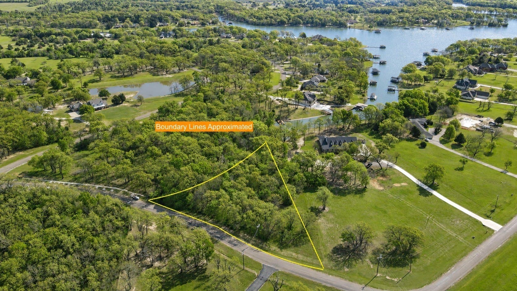 1.57 acres in Navarro County gallery image 4