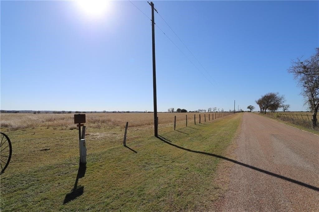 304.98 acres in McLennan County - photo 10