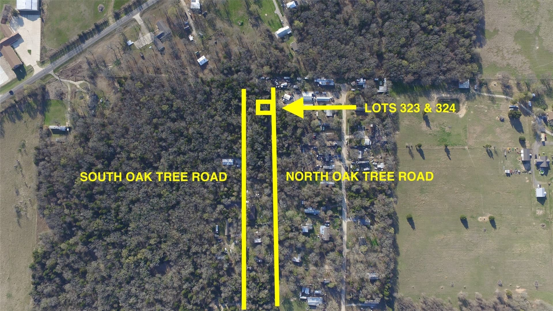 0.01 acres in Henderson County - photo 4