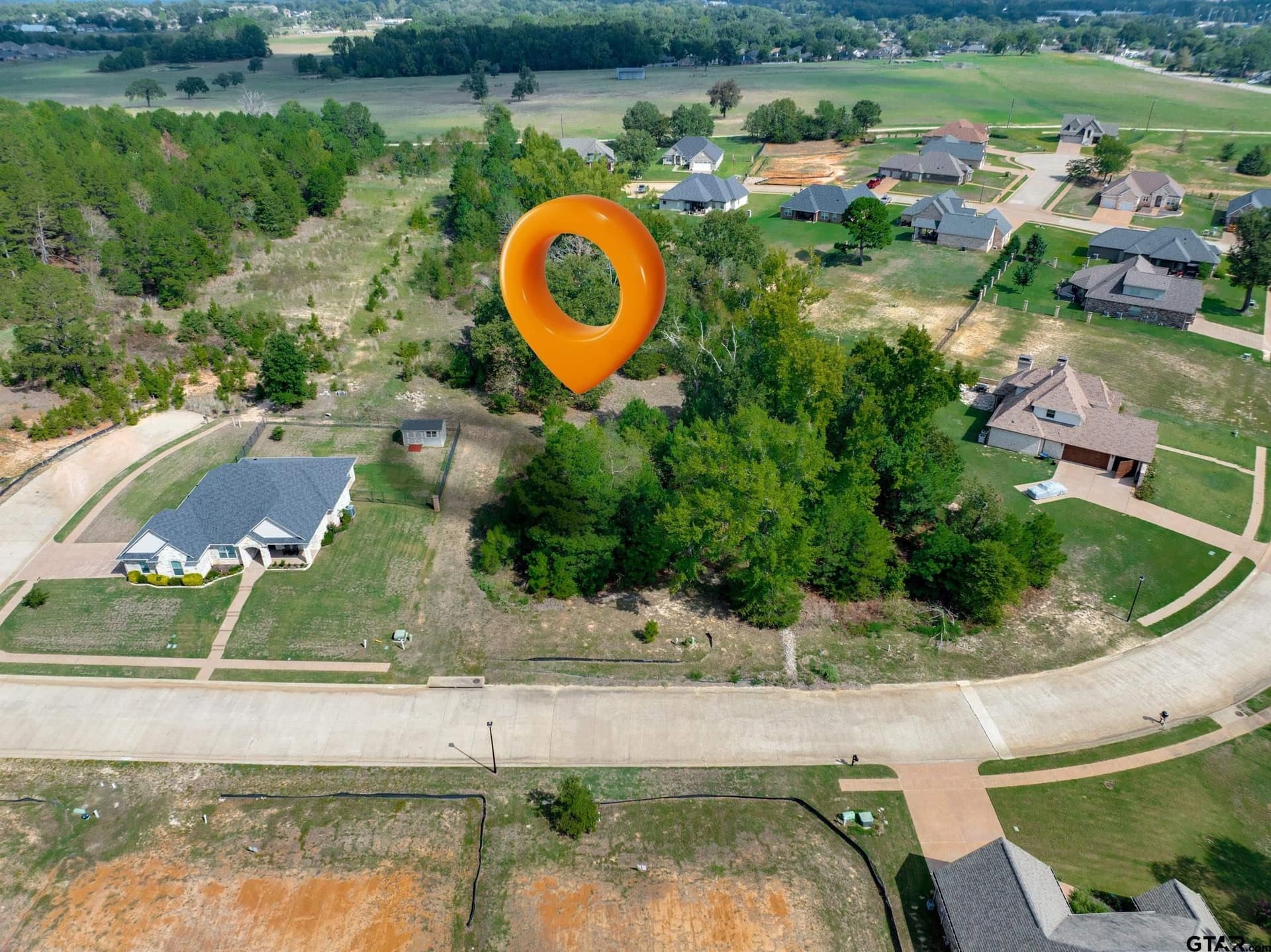 0.29 acres in Smith County - photo 2