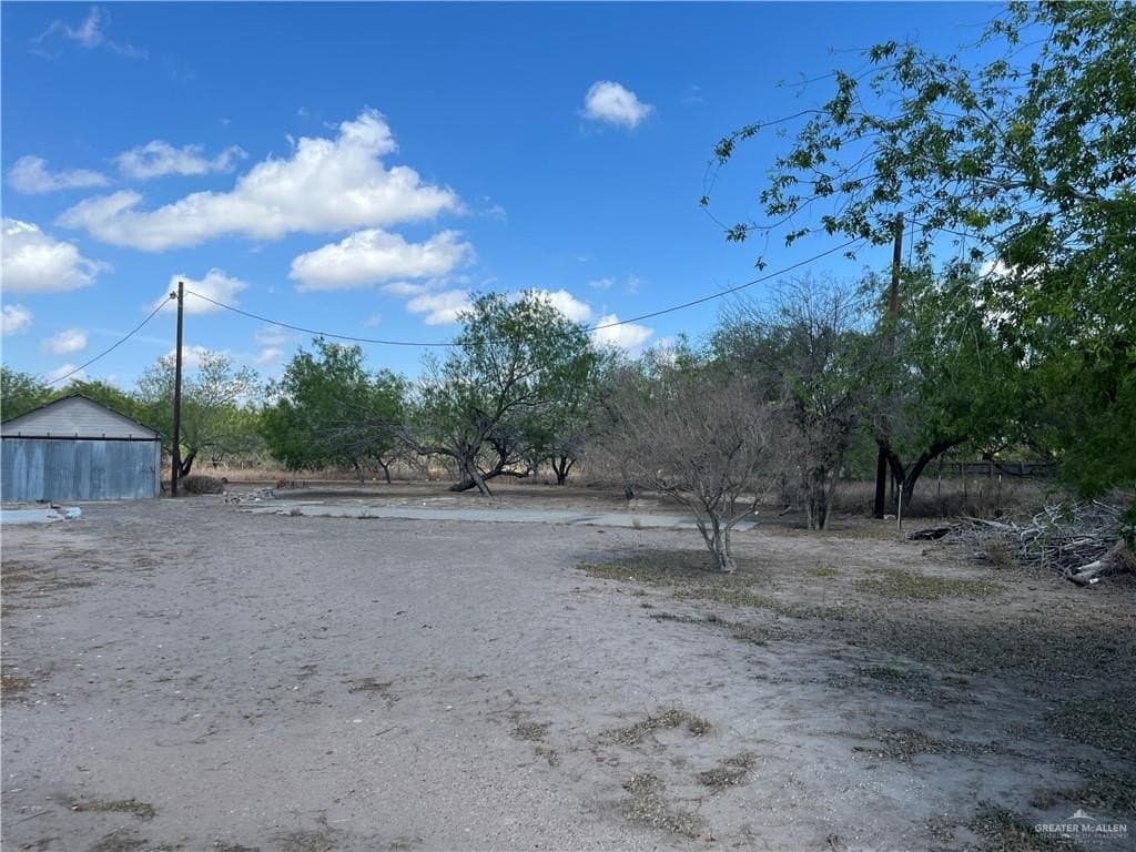 6.04 acres in Hidalgo County - photo 15