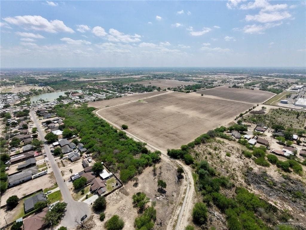 6.04 acres in Hidalgo County - photo 8