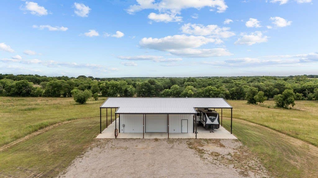 13.81 acres in Ellis County - photo 16