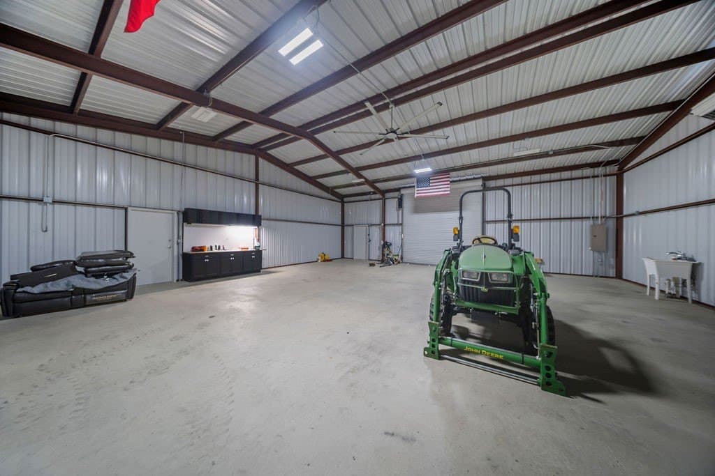 13.81 acres in Ellis County - photo 23