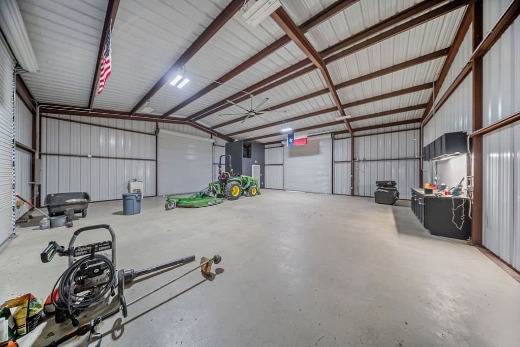 13.81 acres in Ellis County - photo 20