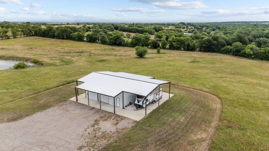 13.81 acres in Ellis County - photo 11