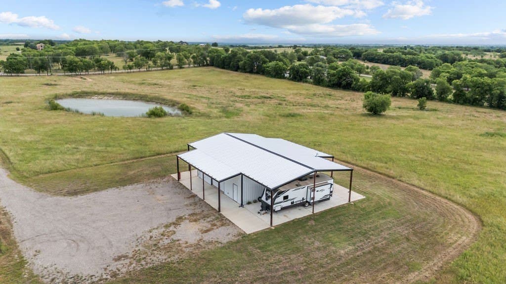 13.81 acres in Ellis County - photo 12