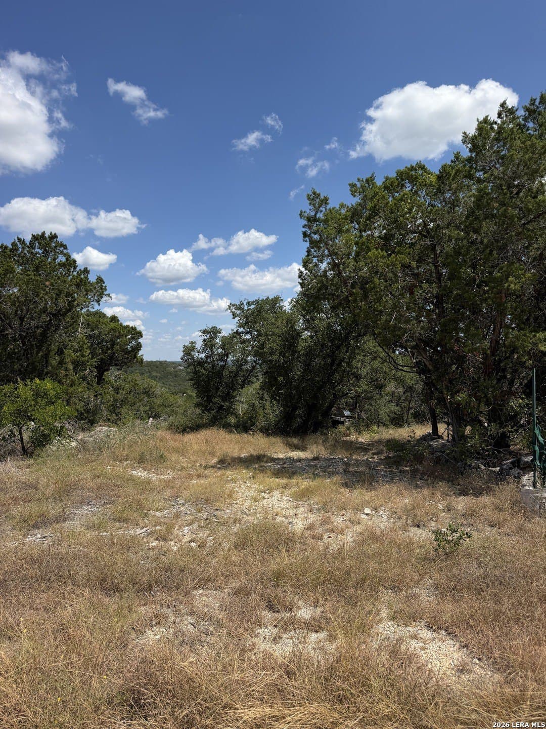 5.28 acres in Bandera County - photo 2