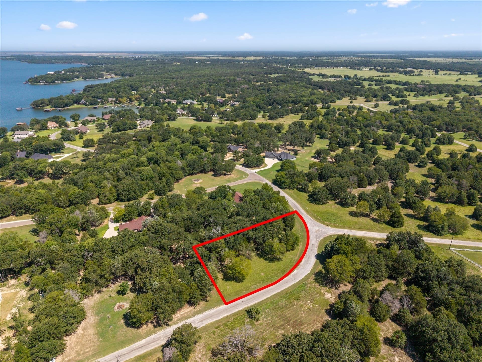 1.05 acres in Navarro County - photo 26