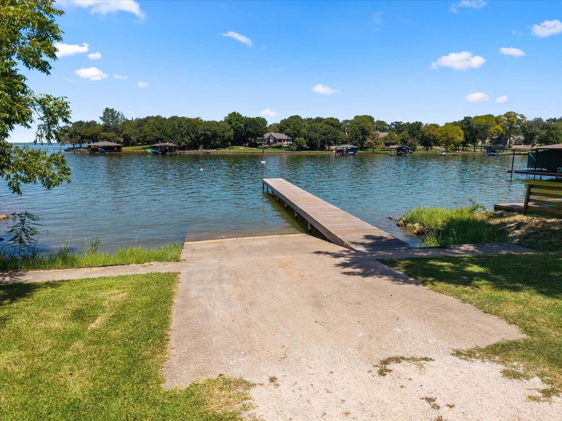 1.05 acres in Navarro County - photo 37