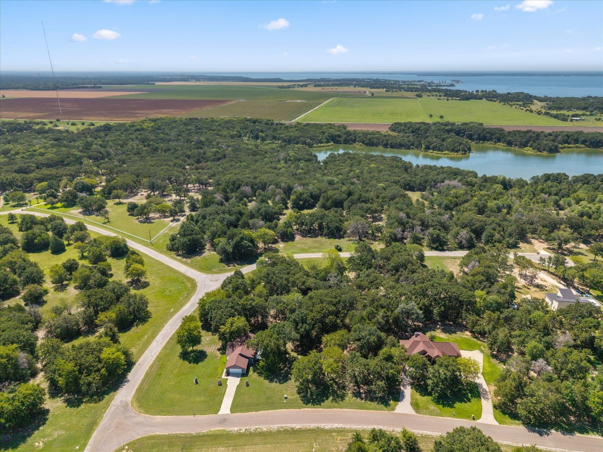 1.05 acres in Navarro County - photo 6