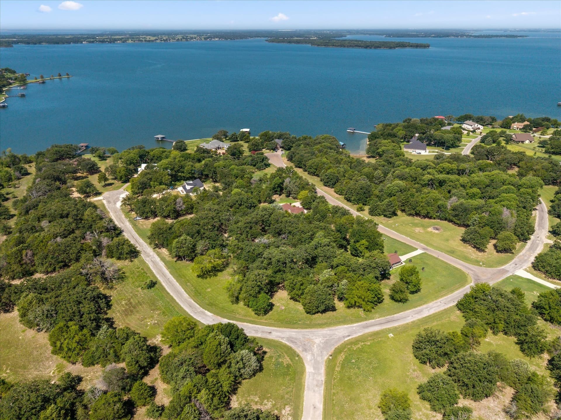 1.05 acres in Navarro County gallery image 3