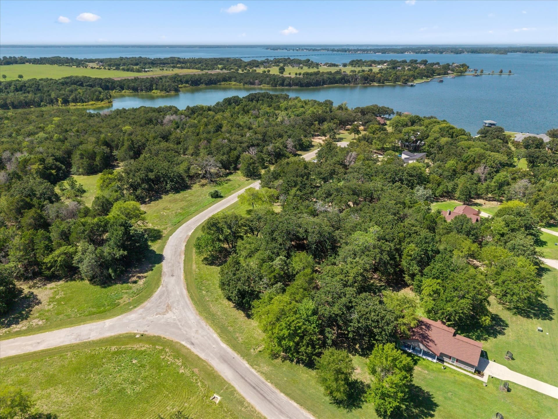 1.05 acres in Navarro County gallery image 4