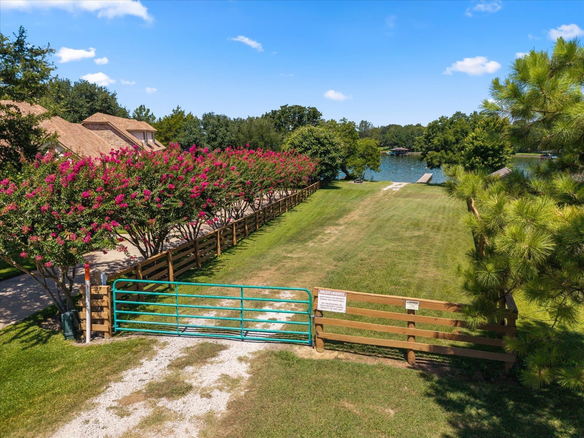 1.05 acres in Navarro County - photo 34