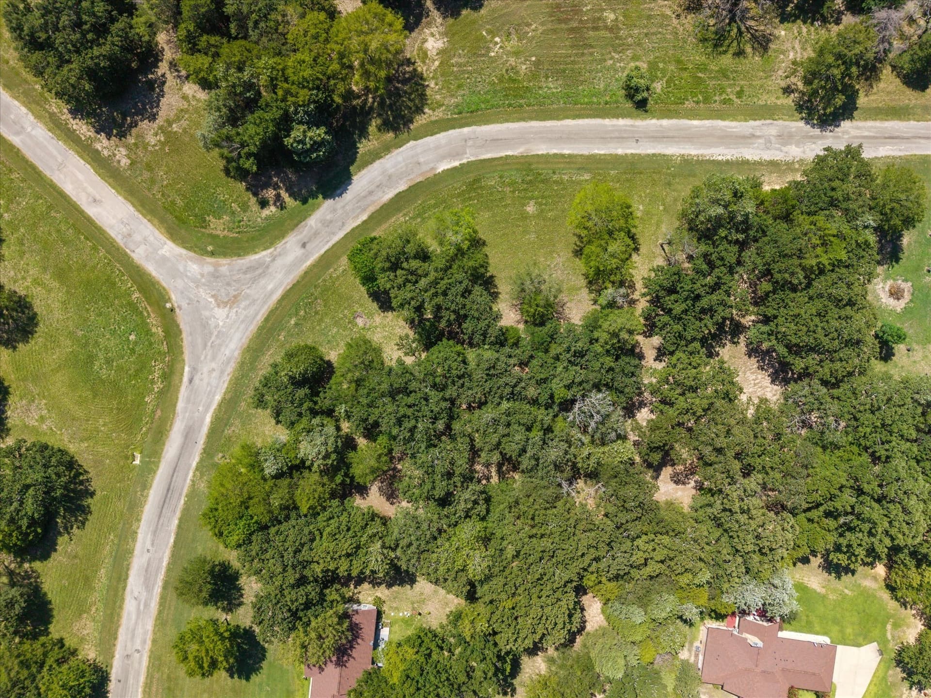 1.05 acres in Navarro County - photo 18