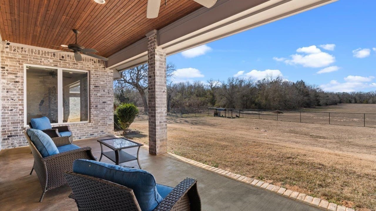 10 acres in Smith County - photo 37