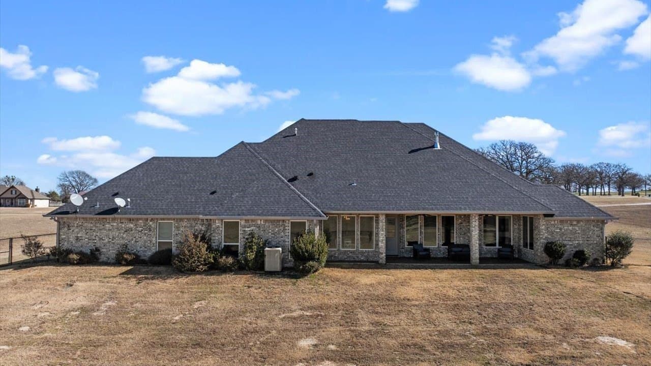 10 acres in Smith County - photo 39