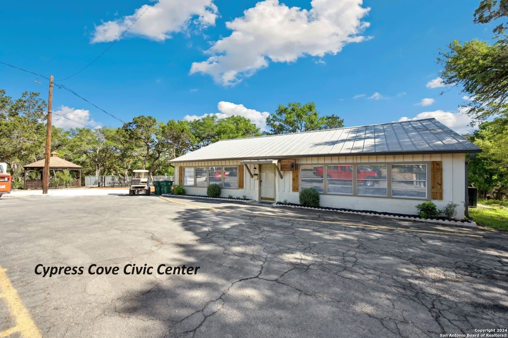 0.21 acres in Comal County - photo 15