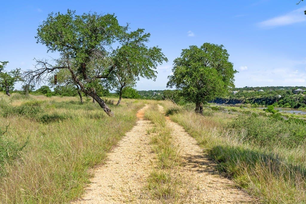 25 acres in Blanco County - photo 17