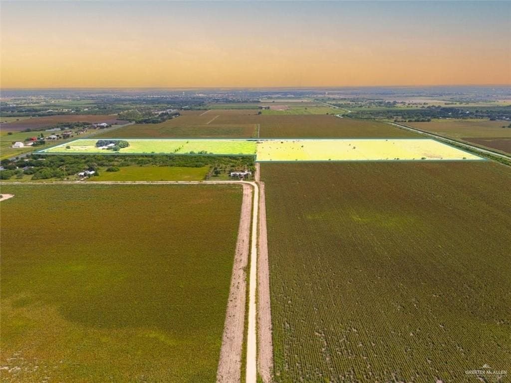 44 acres in Cameron County gallery image 3