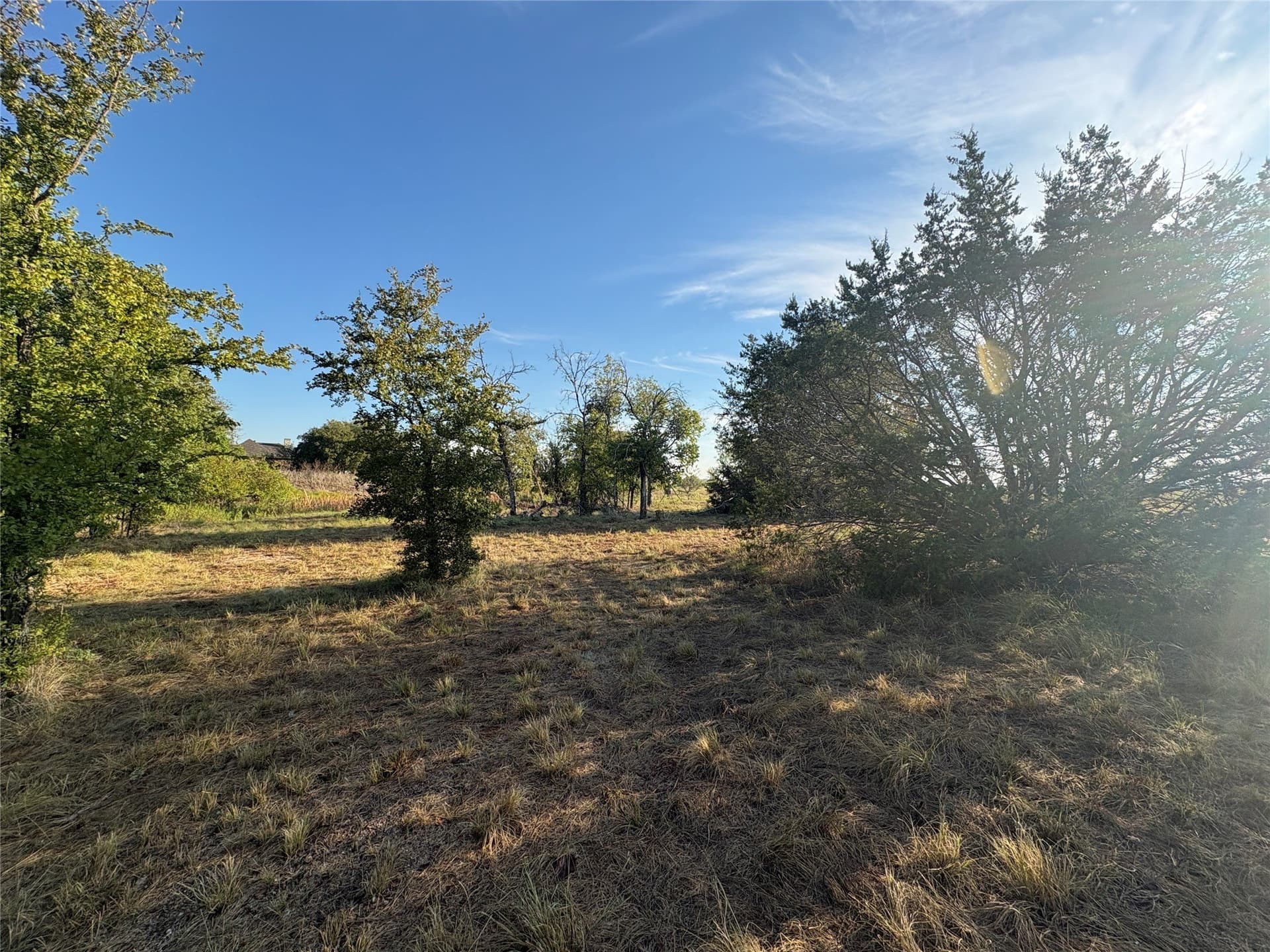 1.31 acres in Tarrant County - photo 4