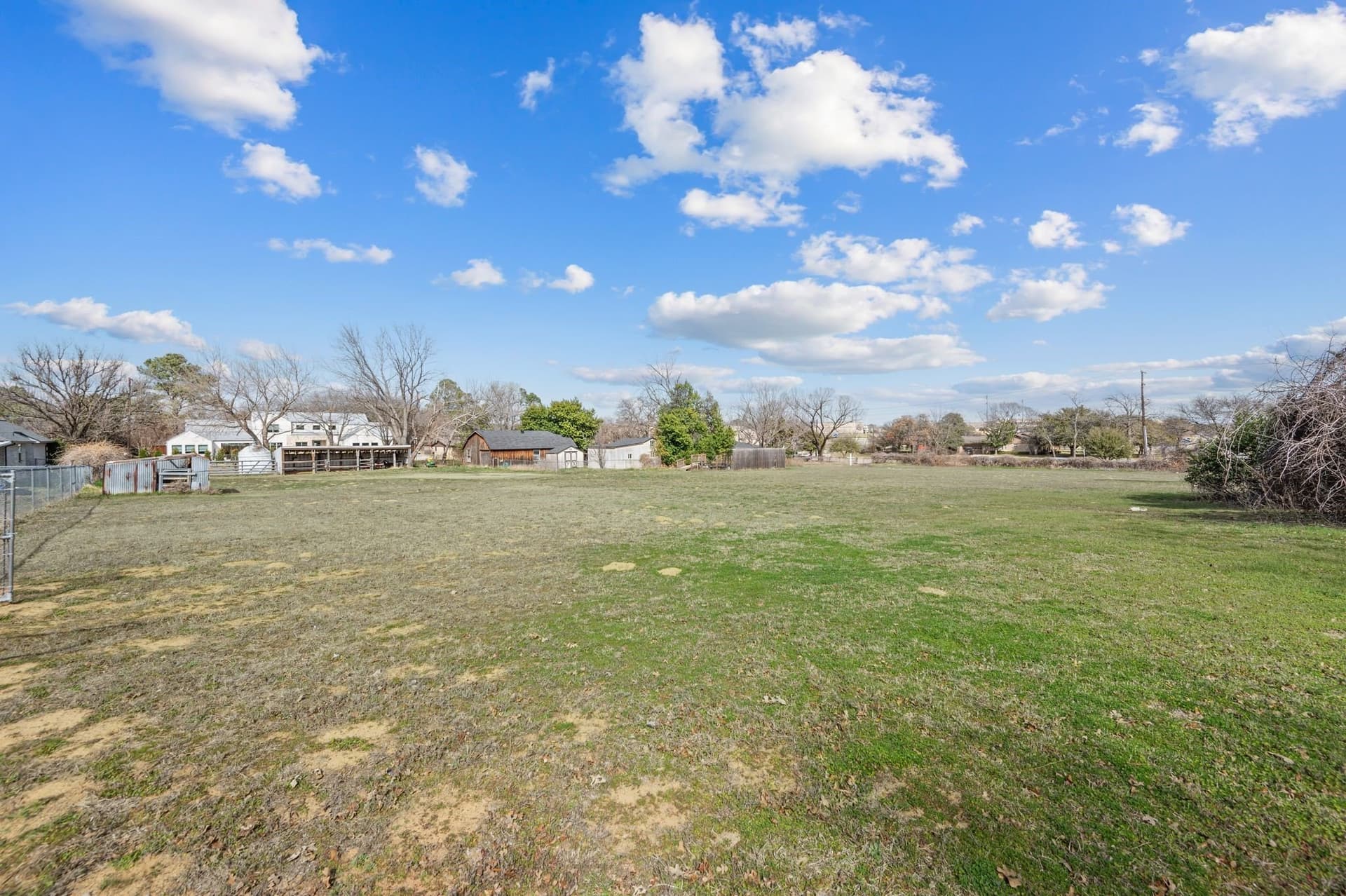 2.1 acres in Tarrant County - photo 16