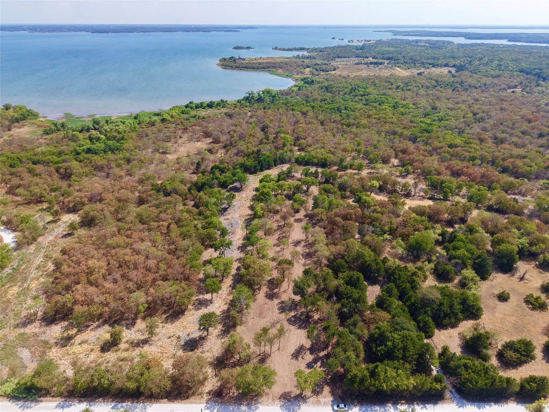 2 acres in Cooke County - photo 2