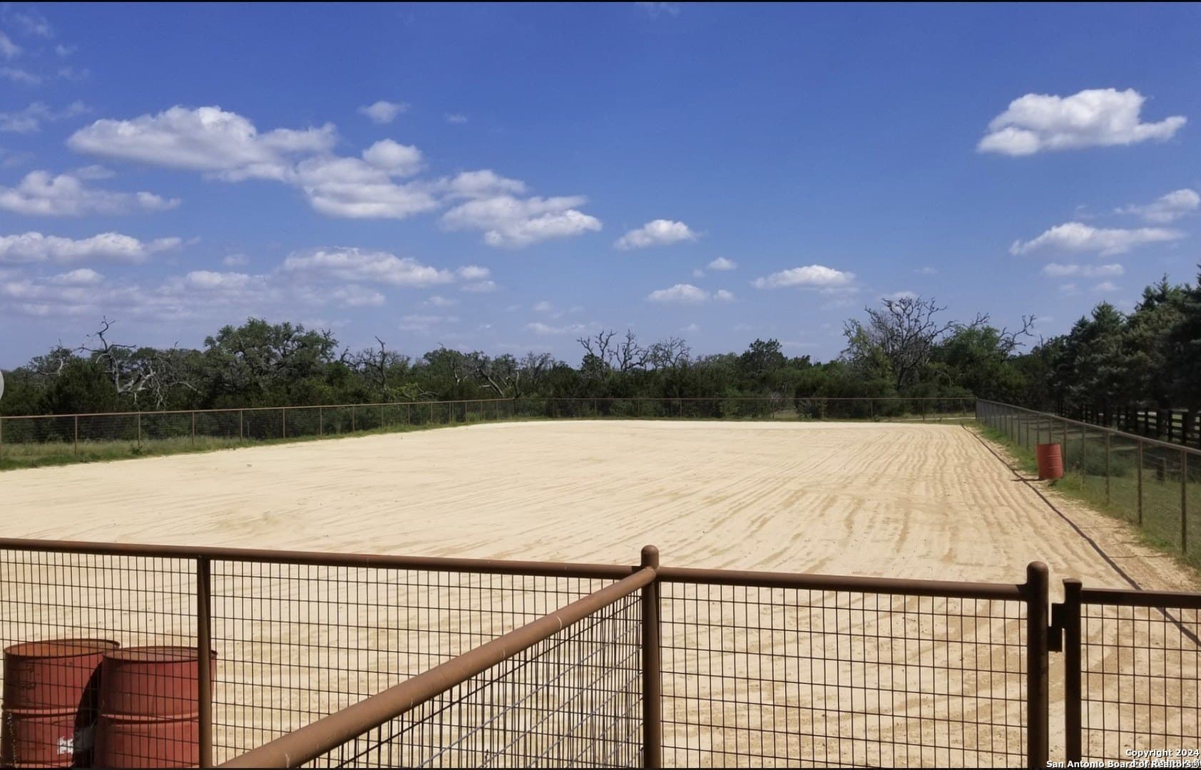 2.52 acres in Bandera County - photo 6