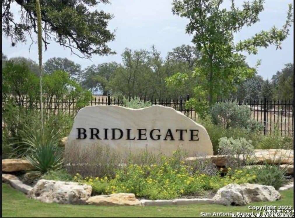 2.52 acres in Bandera County gallery image 2