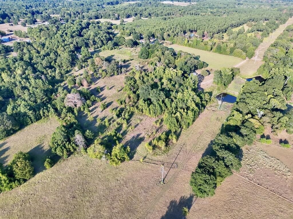 38.32 acres in ANDERSON County - photo 8