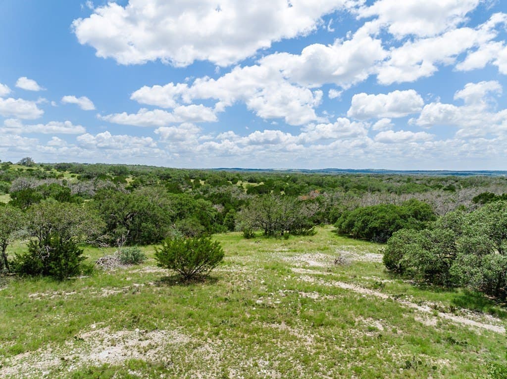 17.83 acres in Gillespie County - photo 16