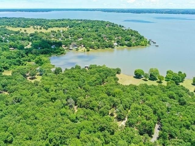 2.11 acres in Henderson County