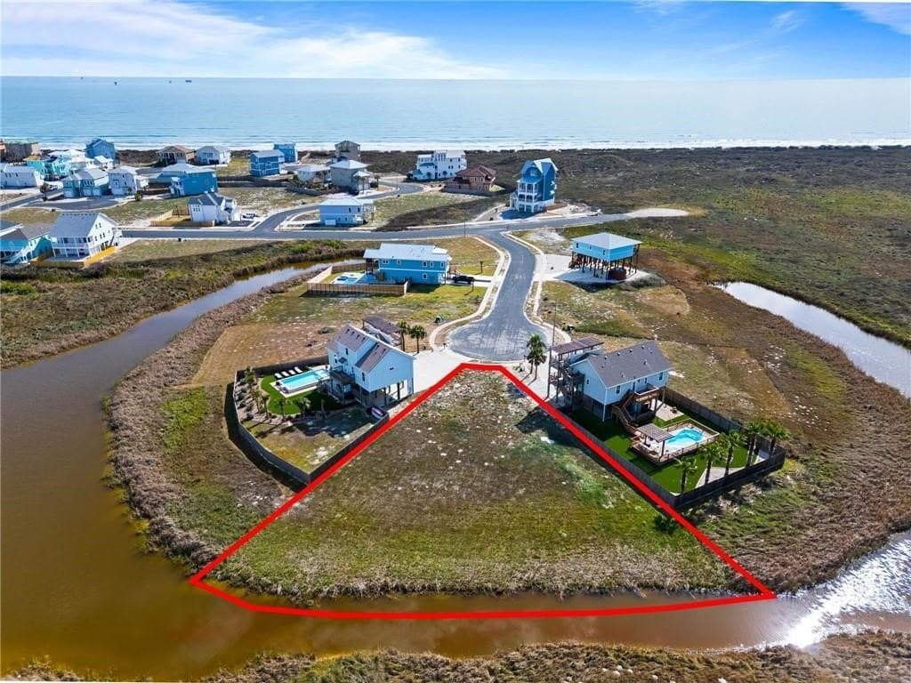 0.45 acres in Nueces County - photo 2