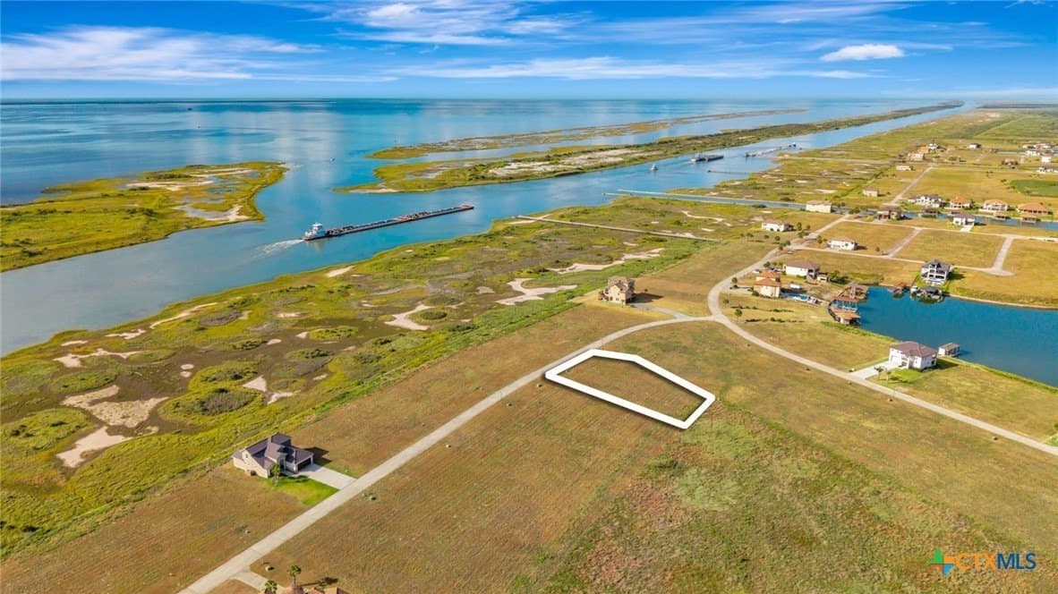 0.31 acres in Calhoun County - photo 4
