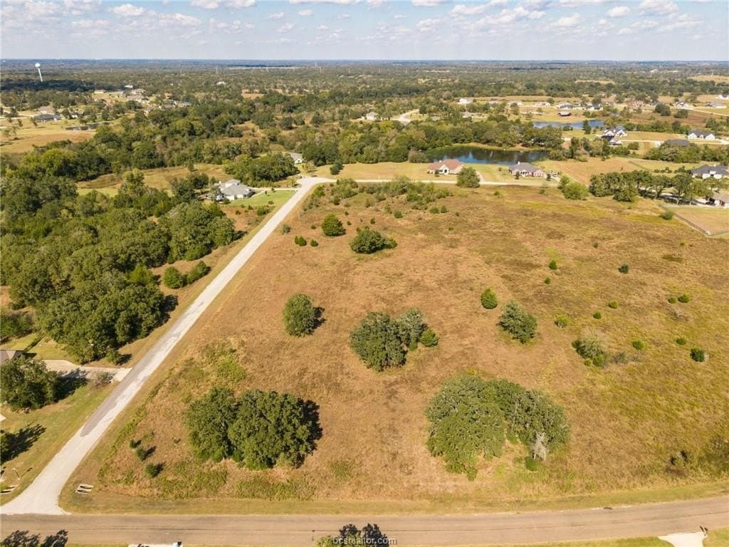 3.24 acres in Grimes County gallery image 4